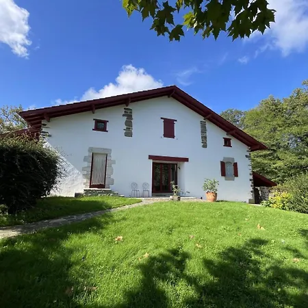Le Clos Gaxen * La Bastide-Clairence